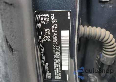 2013 Volvo S60 T5 z USA, uszkodzony, nr VIN YV1612FS1D1216915